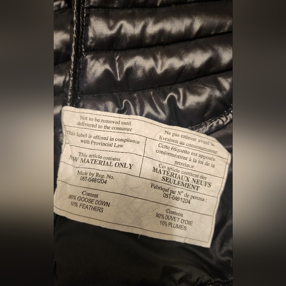 Lululemon Fluffin Awesome Vest - Picture 9 of 9